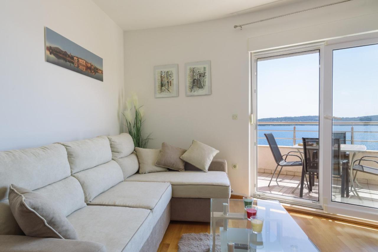Apartment Marijana Trogir Eksteriør bilde