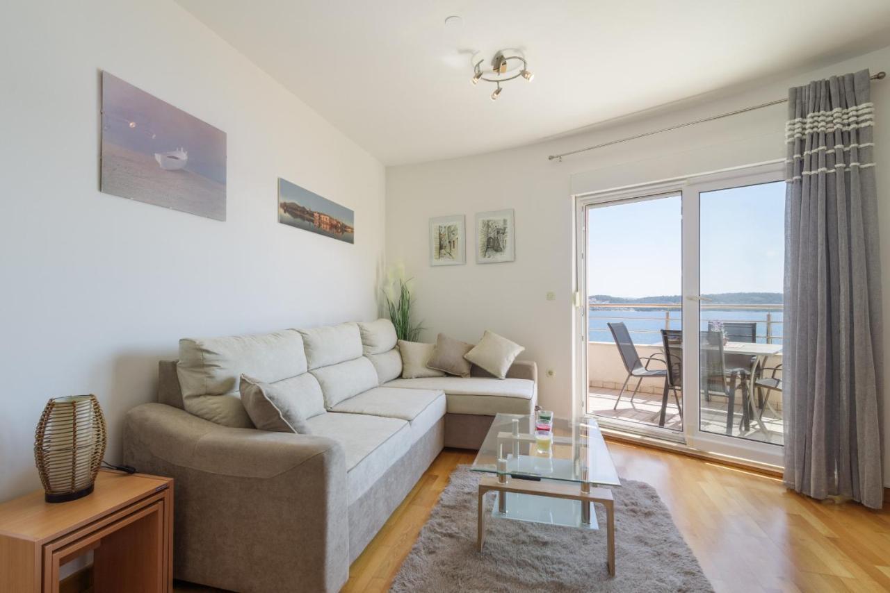 Apartment Marijana Trogir Eksteriør bilde