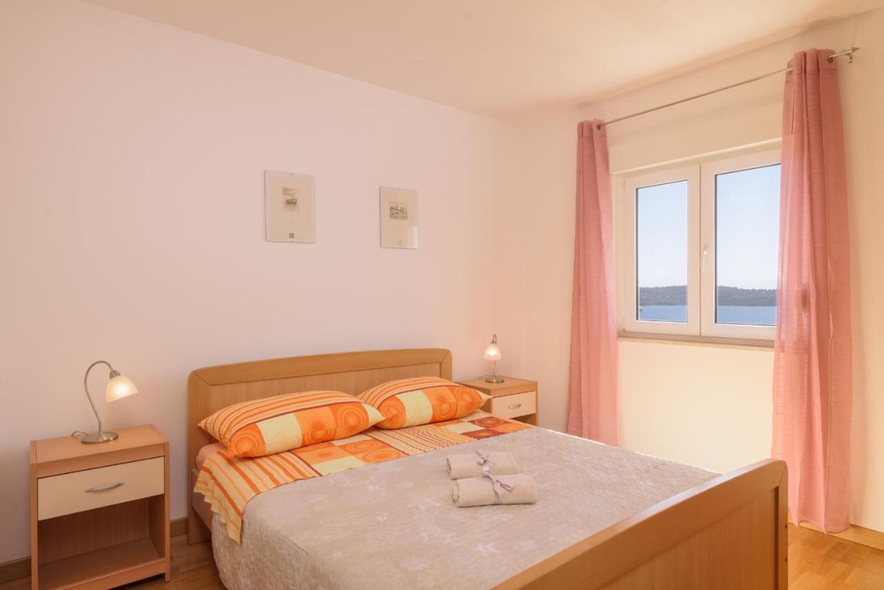 Apartment Marijana Trogir Eksteriør bilde