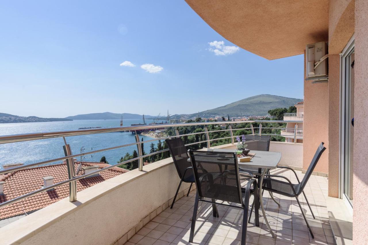 Apartment Marijana Trogir Eksteriør bilde